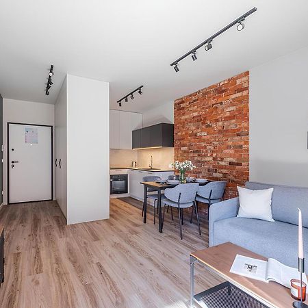 Flatbook - City Center Apartments Doki Living Gdańsk Eksteriør bilde