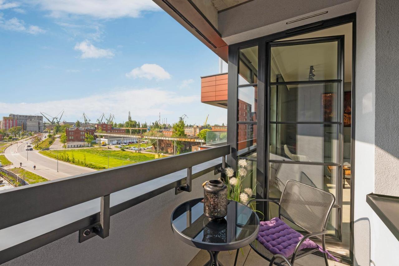 Flatbook - City Center Apartments Doki Living Gdańsk Eksteriør bilde