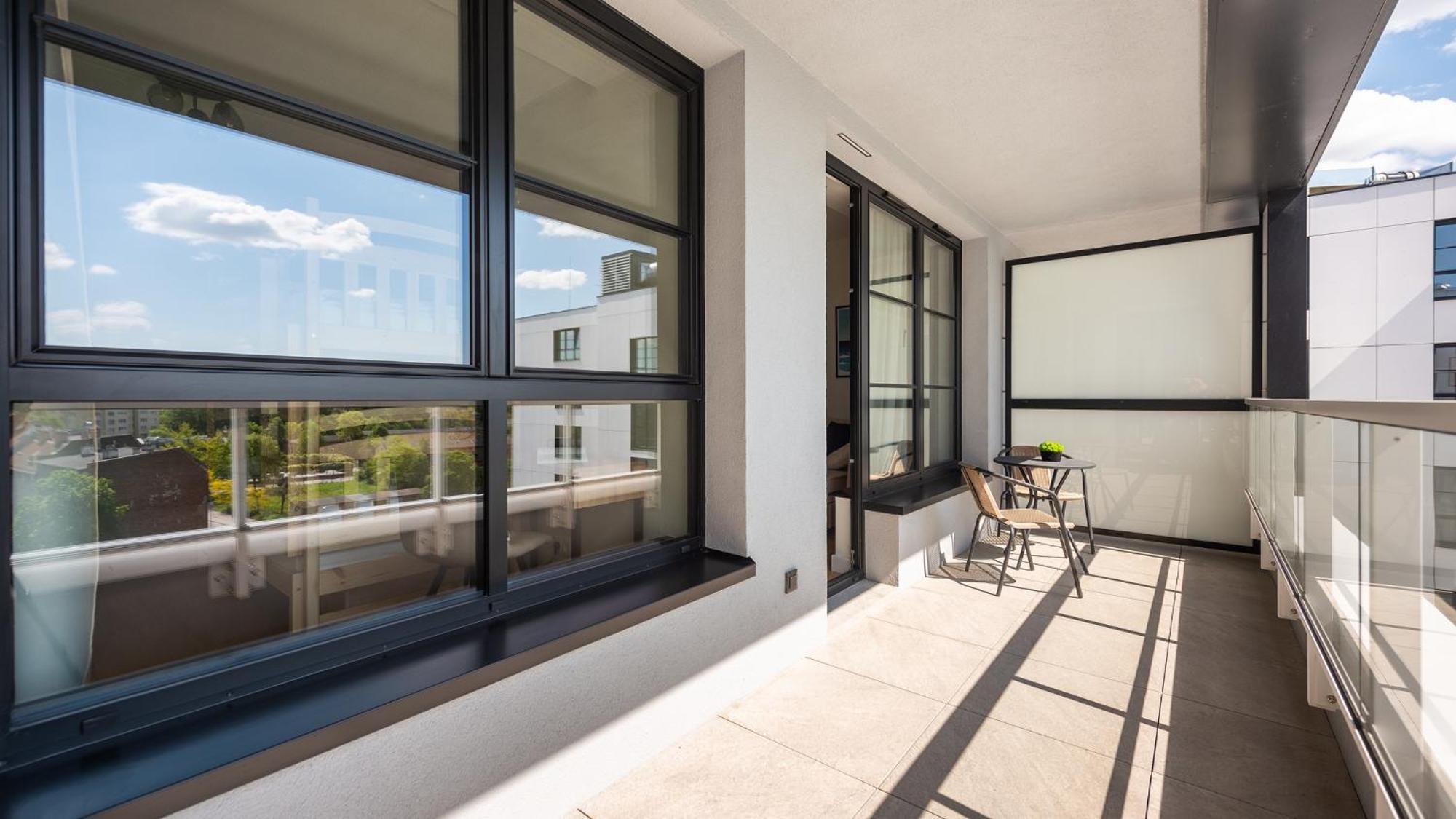 Flatbook - City Center Apartments Doki Living Gdańsk Eksteriør bilde