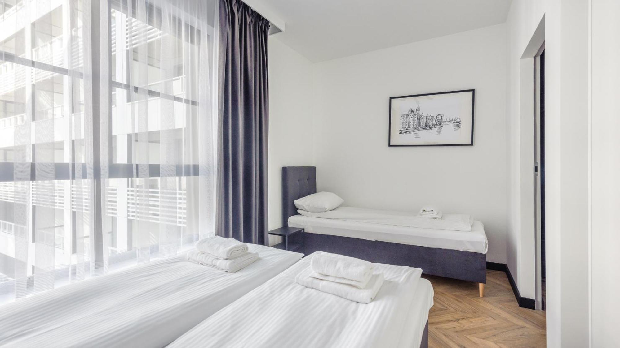 Flatbook - City Center Apartments Doki Living Gdańsk Eksteriør bilde